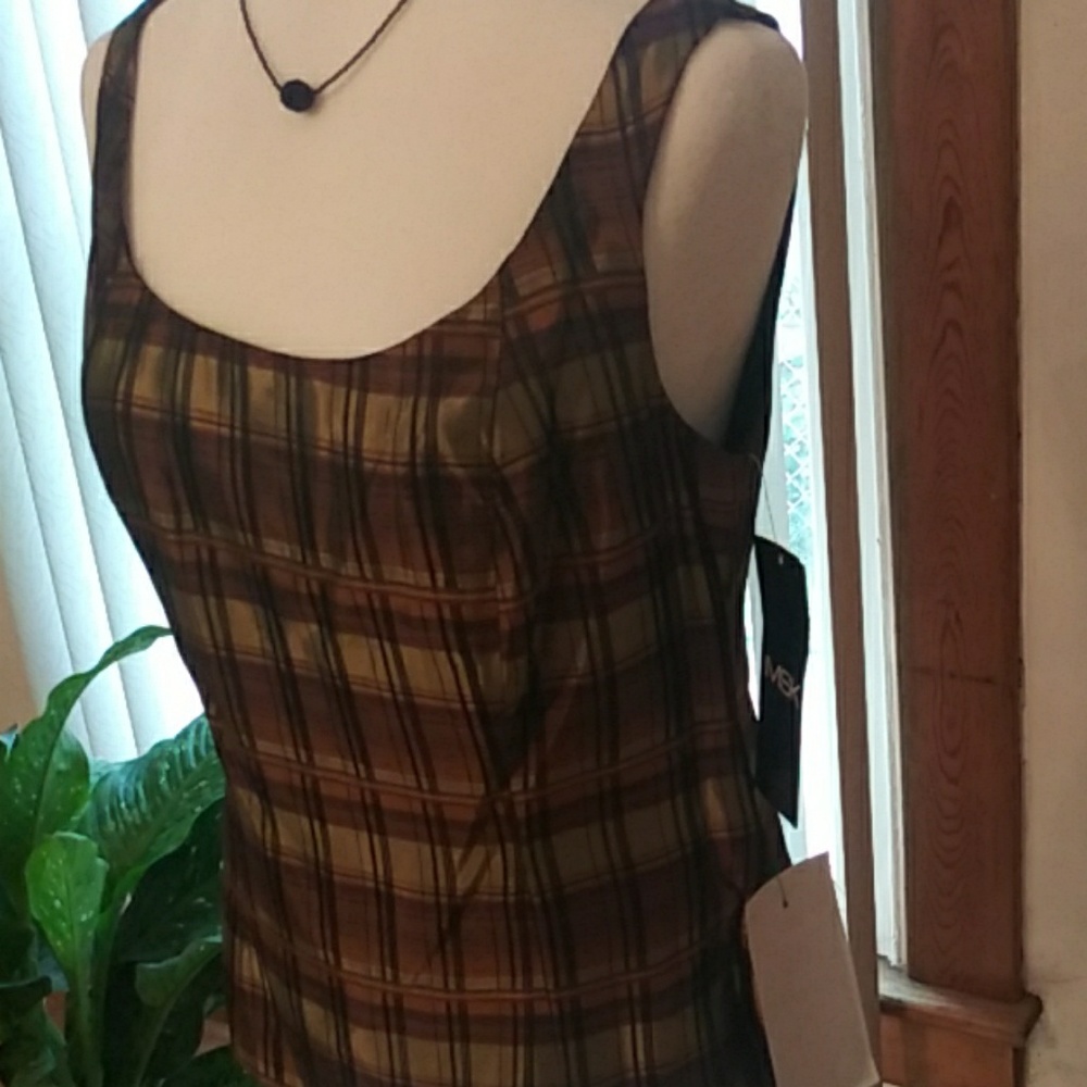 Ladies top - Picture 3 of 6